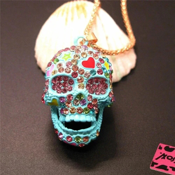 Blue Rhinestone Crystal Skull Pendant Goldtoned Chain Necklace 27.5" - Picture 3 of 3